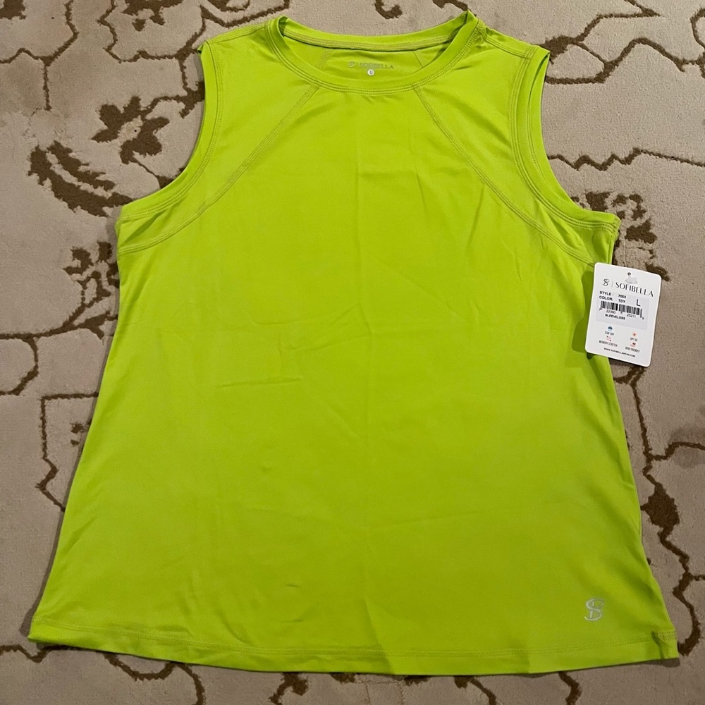Womens tennis top
